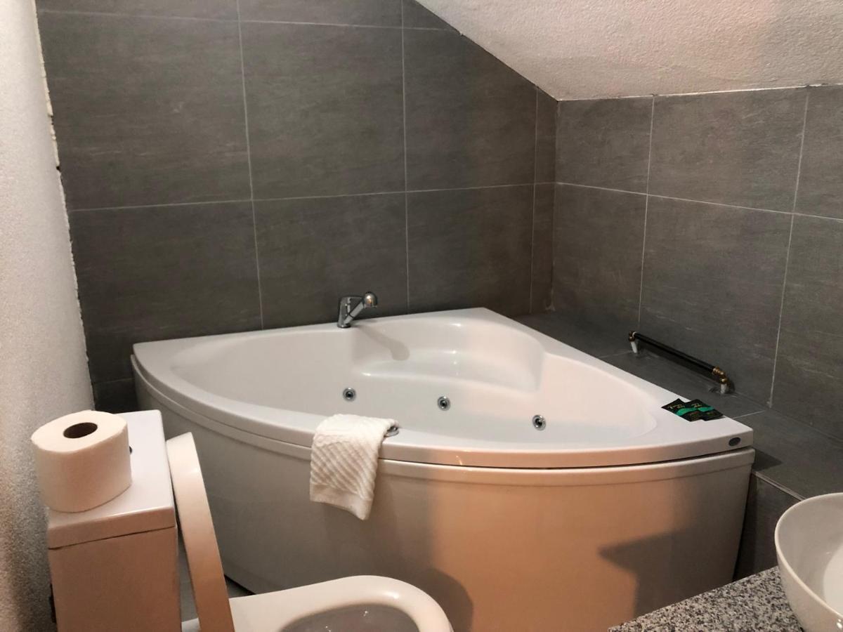 Attico Spa Kragujevac Exterior foto